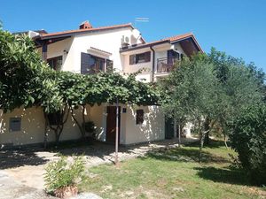 23778819-Ferienhaus-6-Umag-300x225-0