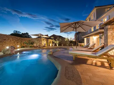 pool