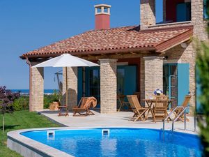 23950682-Ferienhaus-6-Umag-300x225-0