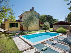 19349467-Ferienhaus-4-Umag-300x225-1