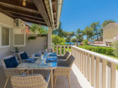 balcony-terrace