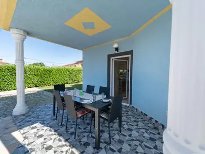 Ferienhaus für 10 Personen (160 m²) in Umag 10/10