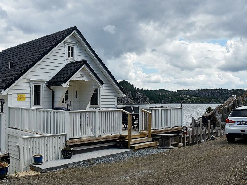 19318112-Ferienhaus-8-Urangsvåg-800x600-2