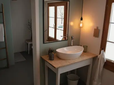 Bad mit Lavabo