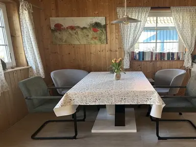 DiningRoom