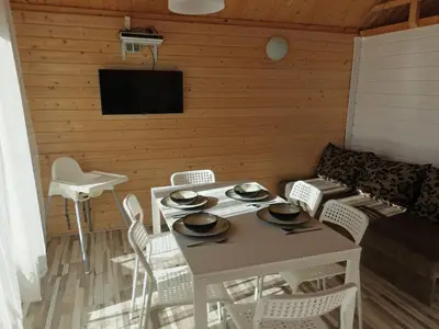 DiningRoom