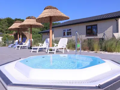 PoolOfHouse
