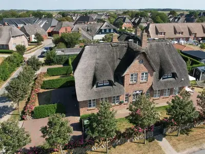 Ferienhaus für 5 Personen (220 m²) in Utersum 2/10
