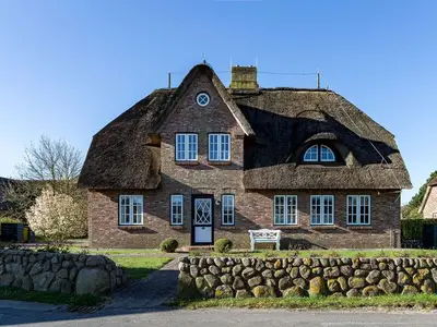 Ferienhaus für 3 Personen (130 m²) in Utersum 1/10