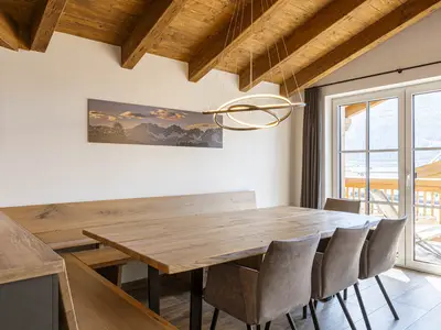 DiningRoom