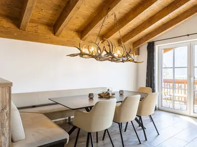 DiningRoom