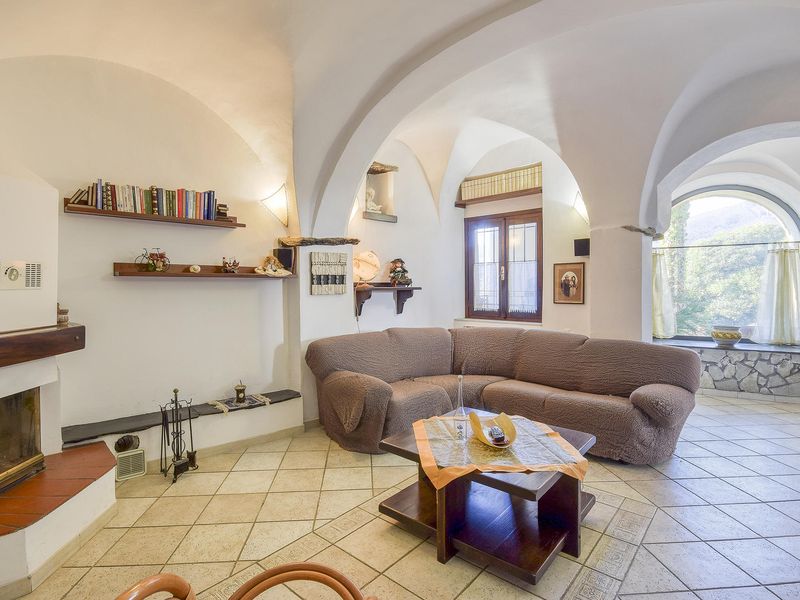 23751161-Ferienhaus-7-Vado Ligure-800x600-2