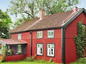 19313665-Ferienhaus-5-Väddö-300x225-2