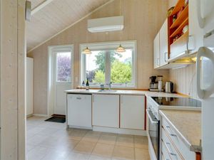 23572600-Ferienhaus-6-Væggerløse-300x225-5