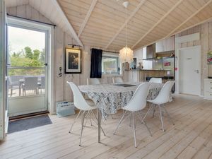 23572607-Ferienhaus-6-Væggerløse-300x225-1