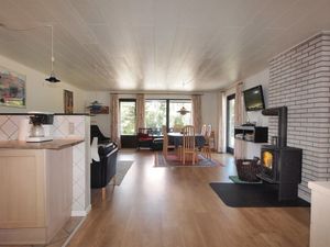 23583117-Ferienhaus-6-Væggerløse-300x225-4