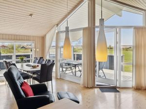 23582554-Ferienhaus-8-Væggerløse-300x225-4