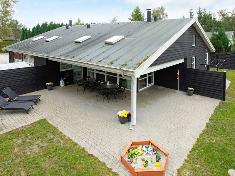 23175757-Ferienhaus-12-Væggerløse-800x600-1