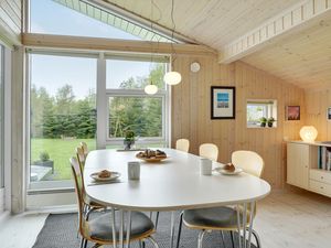 23720750-Ferienhaus-6-Væggerløse-300x225-4