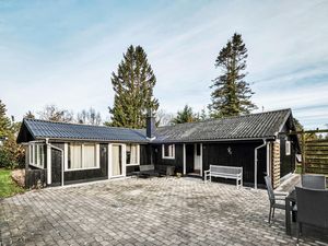 23726211-Ferienhaus-8-Væggerløse-300x225-0