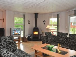 23727449-Ferienhaus-12-Væggerløse-300x225-3