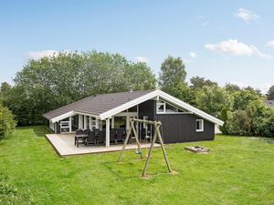 23729384-Ferienhaus-12-Væggerløse-300x225-0