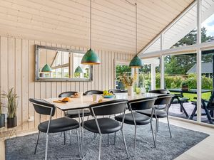 23729428-Ferienhaus-8-Væggerløse-300x225-4