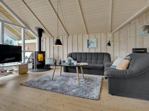 23734967-Ferienhaus-4-Væggerløse-300x225-2