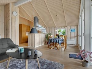 23734967-Ferienhaus-4-Væggerløse-300x225-4