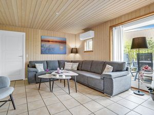 23734985-Ferienhaus-8-Væggerløse-300x225-3