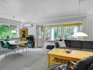 23719076-Ferienhaus-7-Væggerløse-300x225-3