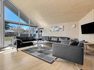 23736783-Ferienhaus-12-Væggerløse-300x225-2