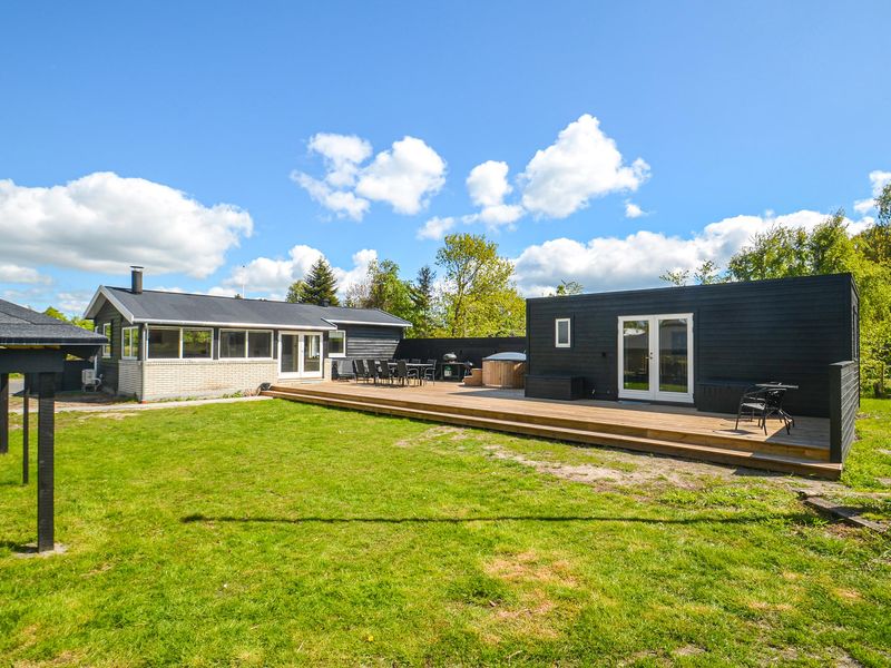 23742504-Ferienhaus-8-Væggerløse-800x600-0