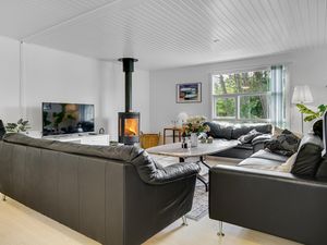 23743748-Ferienhaus-14-Væggerløse-300x225-3