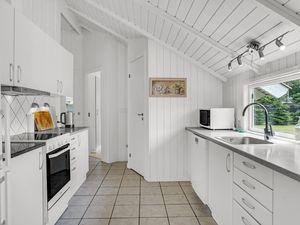 23747053-Ferienhaus-14-Væggerløse-300x225-5