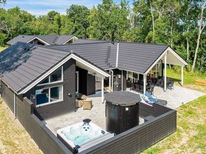 22885463-Ferienhaus-14-Væggerløse-300x225-0