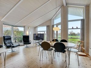 23734981-Ferienhaus-6-Væggerløse-300x225-4