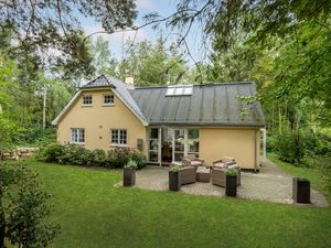 23752569-Ferienhaus-8-Væggerløse-300x225-0