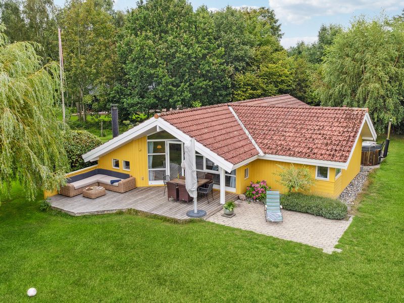 23824239-Ferienhaus-6-Væggerløse-800x600-0