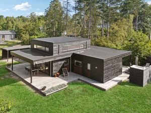 23824244-Ferienhaus-8-Væggerløse-300x225-0