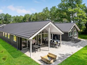 23743873-Ferienhaus-18-Væggerløse-300x225-0