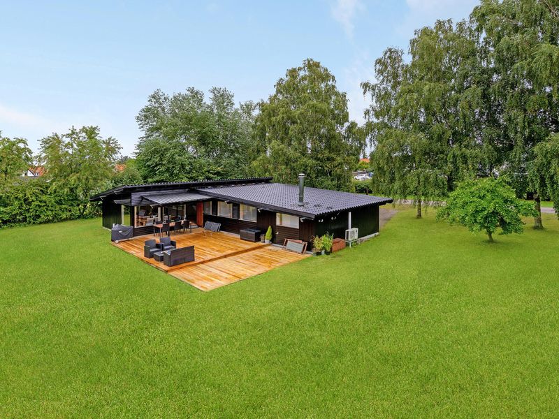 23747681-Ferienhaus-6-Væggerløse-800x600-0