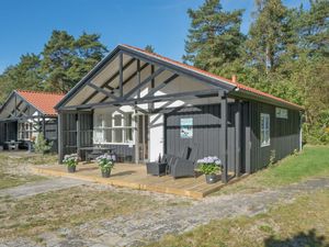 23863052-Ferienhaus-6-Væggerløse-300x225-0