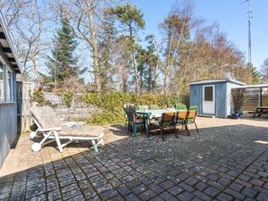 23863682-Ferienhaus-8-Væggerløse-300x225-3