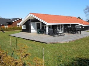 23908222-Ferienhaus-8-Væggerløse-300x225-1