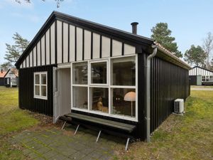 23989771-Ferienhaus-4-Væggerløse-300x225-2