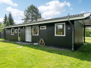 23863862-Ferienhaus-6-Væggerløse-300x225-4