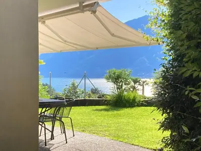 BLICK VOM PRIVATGARTEN