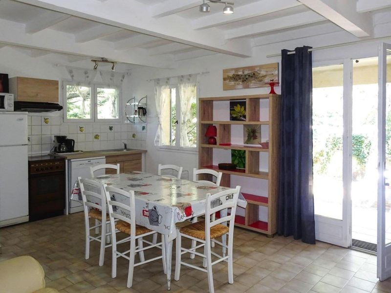 23288922-Ferienhaus-9-Vaison La Romaine-800x600-2