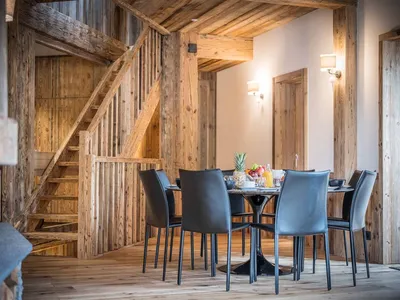 DiningRoom